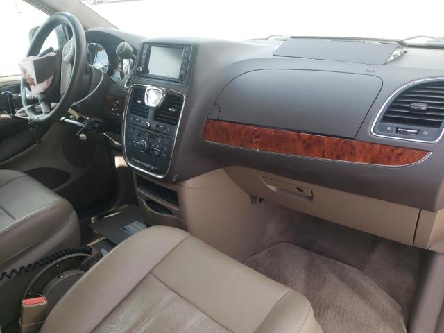 Photo 8 VIN: 2C7WC1CG2GR247281 - CHRYSLER TOWN & COU 