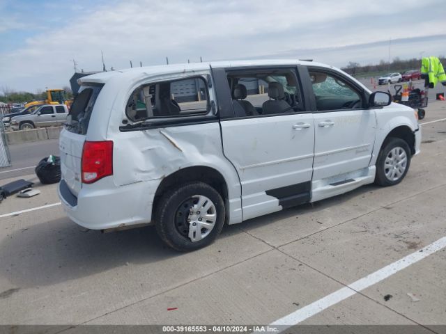 Photo 3 VIN: 2C7WDGBG0FR614243 - DODGE GRAND CARAVAN 