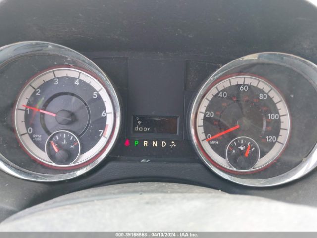 Photo 6 VIN: 2C7WDGBG0FR614243 - DODGE GRAND CARAVAN 