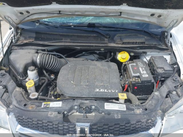 Photo 9 VIN: 2C7WDGBG0FR614243 - DODGE GRAND CARAVAN 