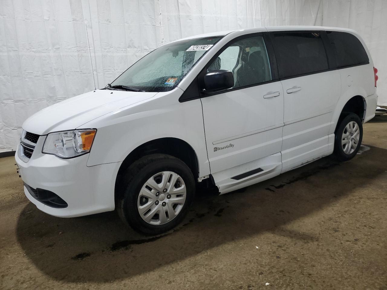 Photo 16 VIN: 2C7WDGBG2FR533602 - DODGE CARAVAN 