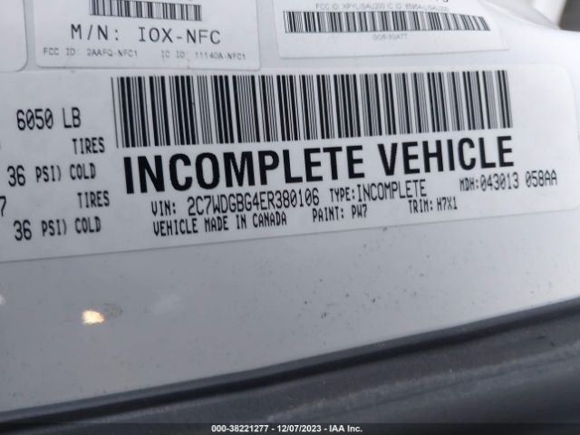 Photo 8 VIN: 2C7WDGBG4ER380106 - DODGE GRAND CARAVAN 