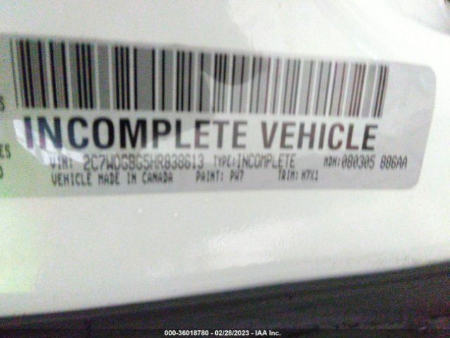 Photo 8 VIN: 2C7WDGBG5HR838613 - DODGE GRAND CARAVAN 