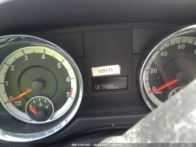 Photo 6 VIN: 2C7WDGBG5JR363180 - DODGE GRAND CARAVAN 