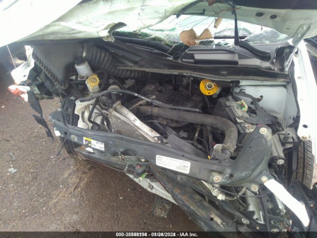 Photo 9 VIN: 2C7WDGBG6GR202877 - DODGE GRAND CARAVAN 