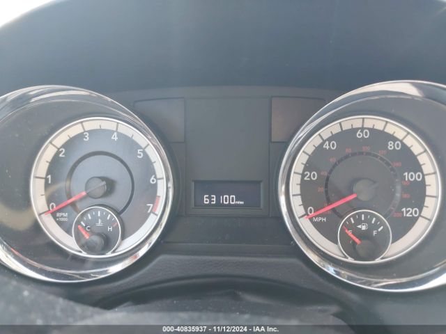 Photo 6 VIN: 2C7WDGBG7KR803126 - DODGE GRAND CARAVAN 