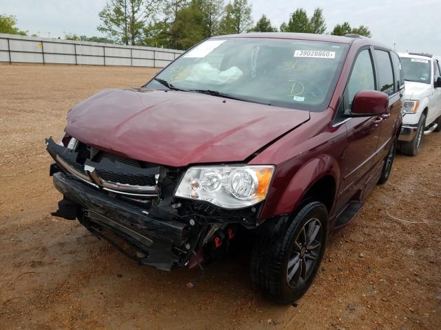 Photo 1 VIN: 2C7WDGCG1HR630632 - DODGE GRAND CARA 