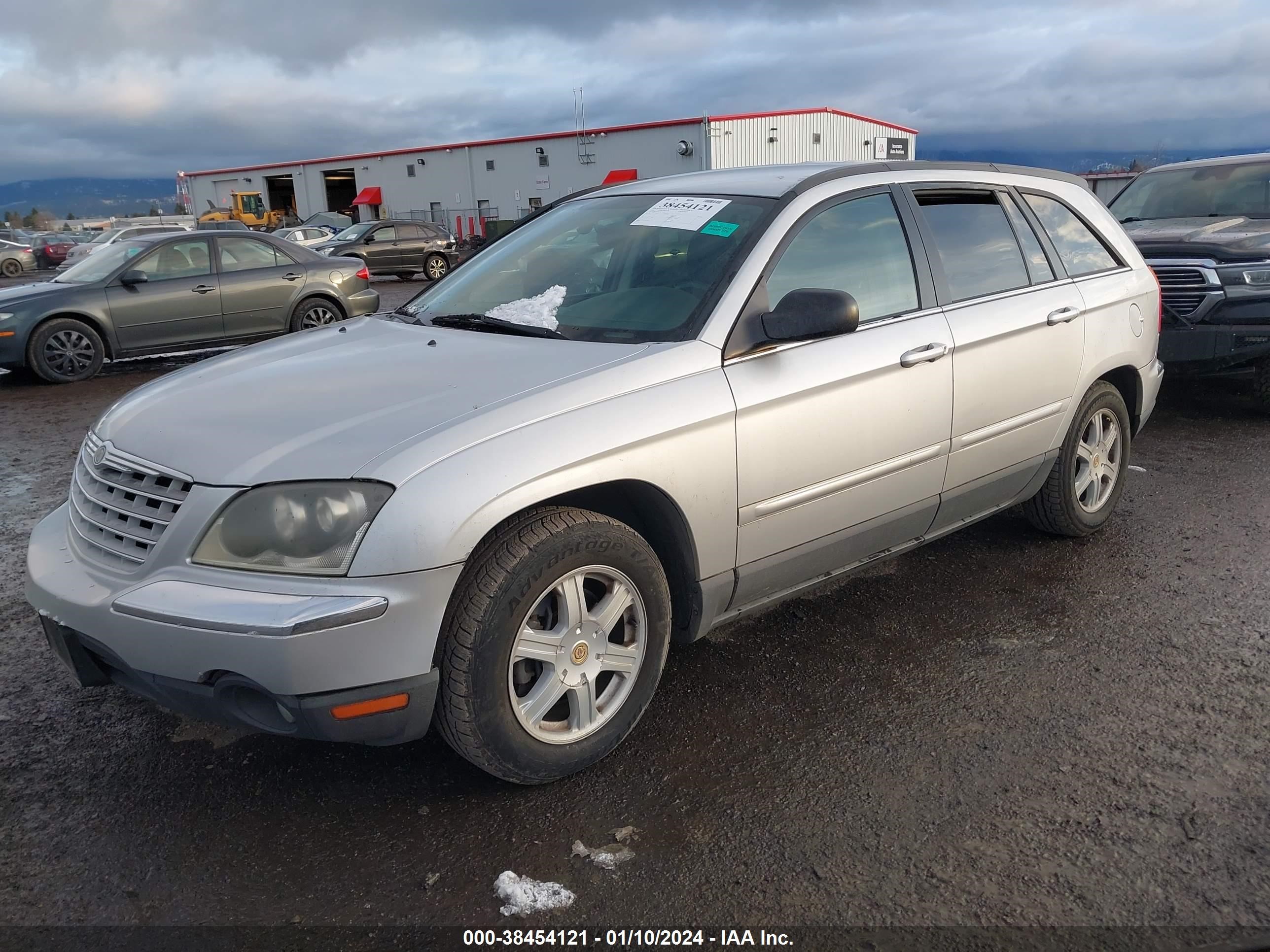 Photo 1 VIN: 2C8GF68404R176516 - CHRYSLER PACIFICA 