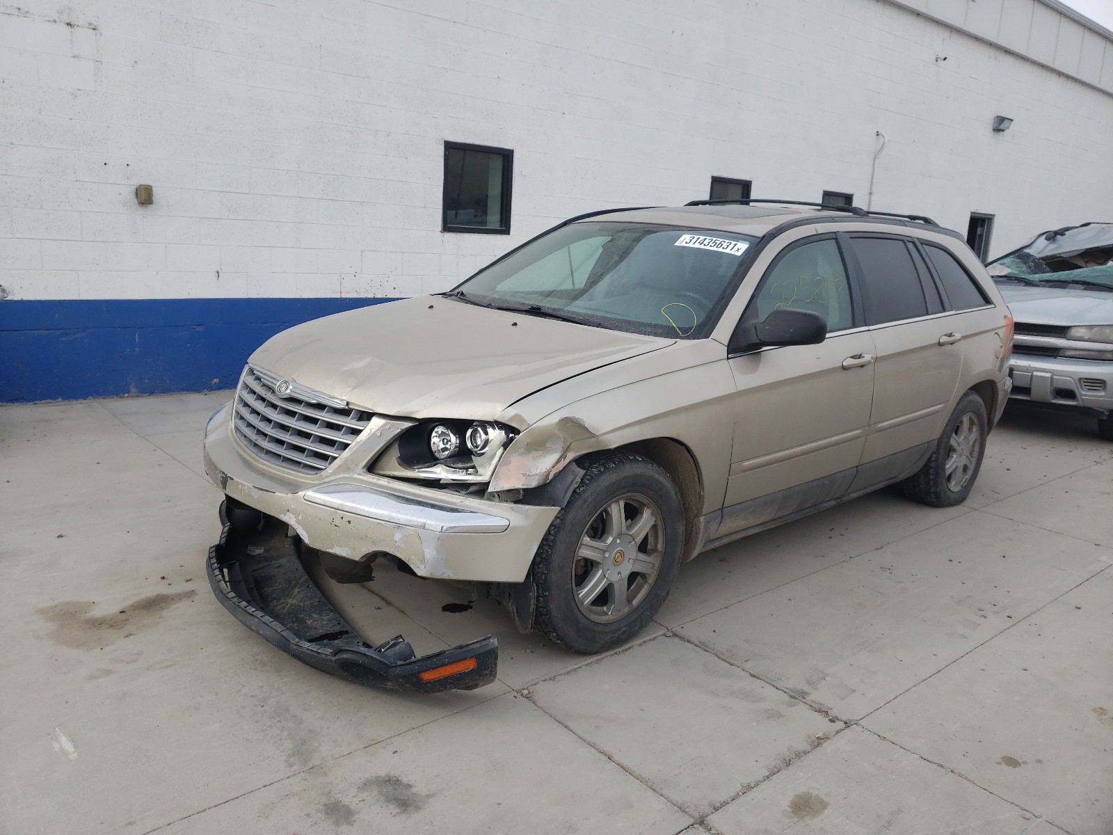 Photo 1 VIN: 2C8GF68414R375705 - CHRYSLER PACIFICA 