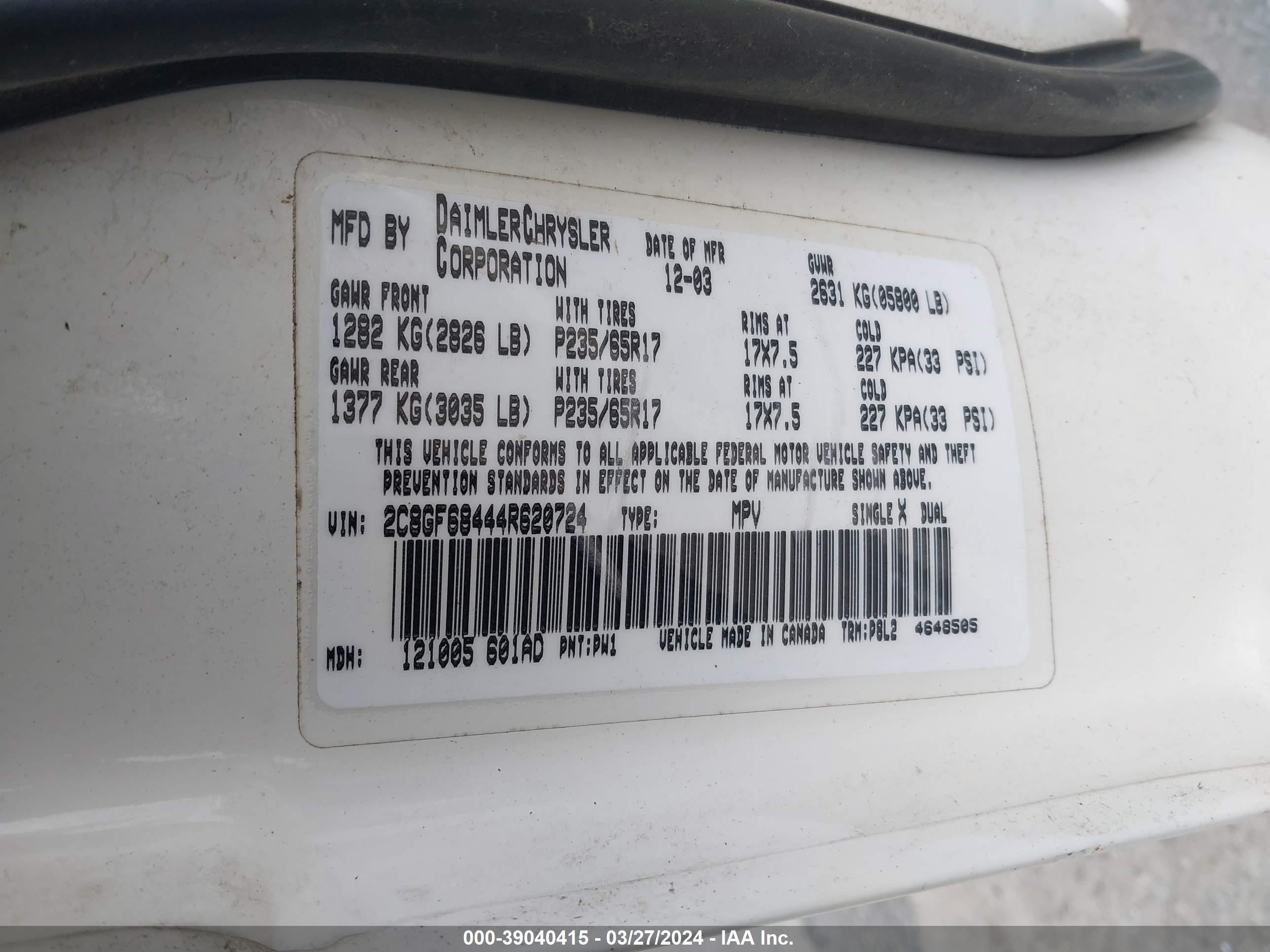 Photo 8 VIN: 2C8GF68444R620724 - CHRYSLER PACIFICA 