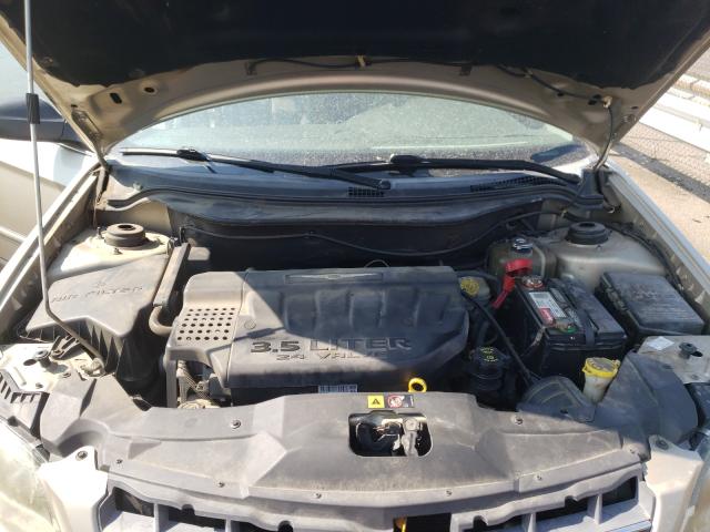 Photo 6 VIN: 2C8GF68495R245429 - CHRYSLER PACIFICA T 