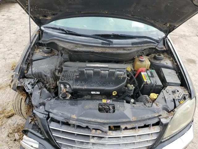 Photo 11 VIN: 2C8GF78495R327389 - CHRYSLER PACIFICA L 