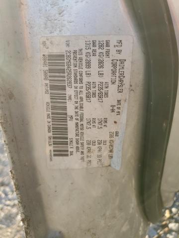 Photo 12 VIN: 2C8GM68425R262837 - CHRYSLER PACIFICA 