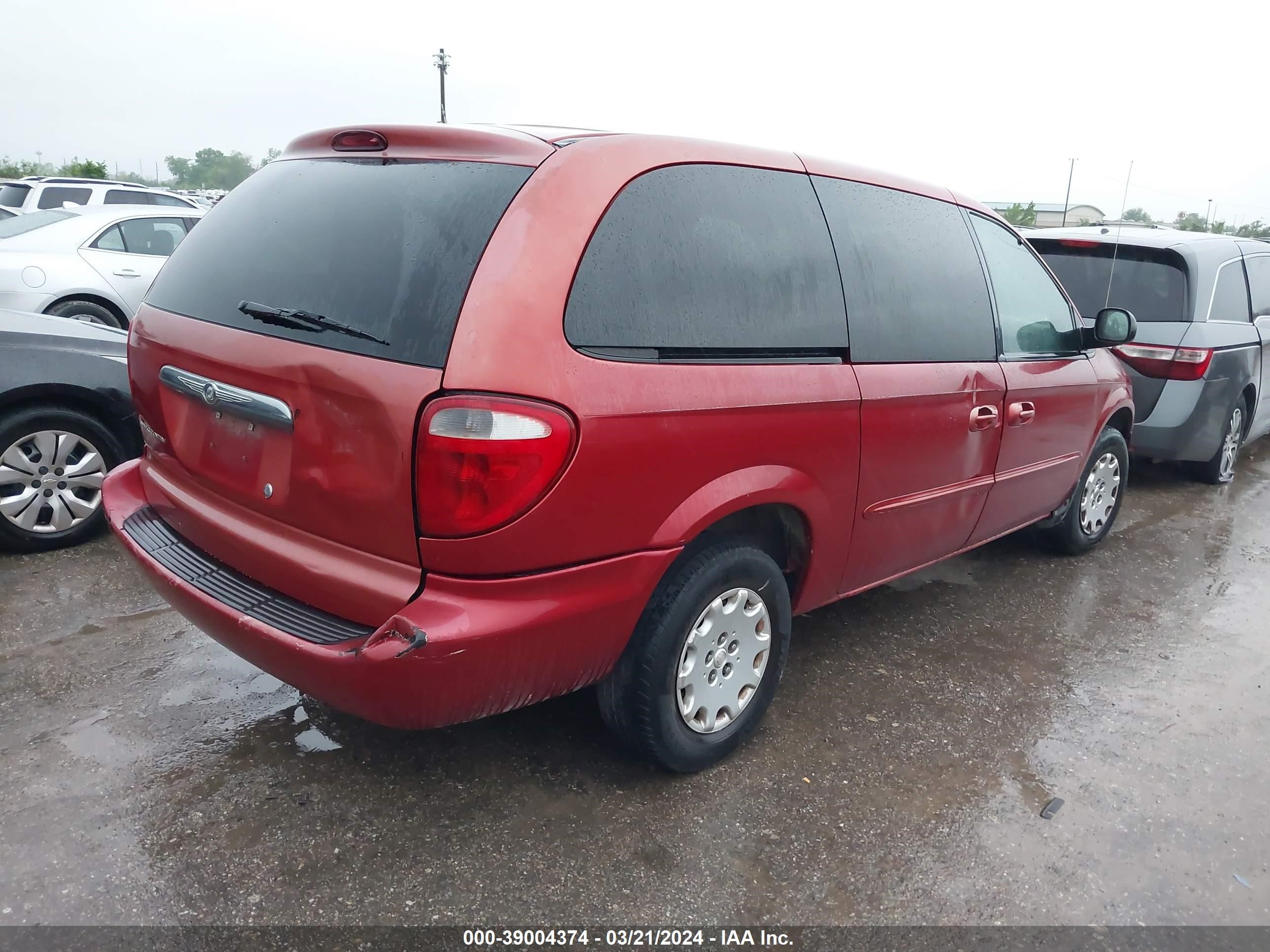 Photo 3 VIN: 2C8GP24353R293039 - CHRYSLER TOWN & COUNTRY 