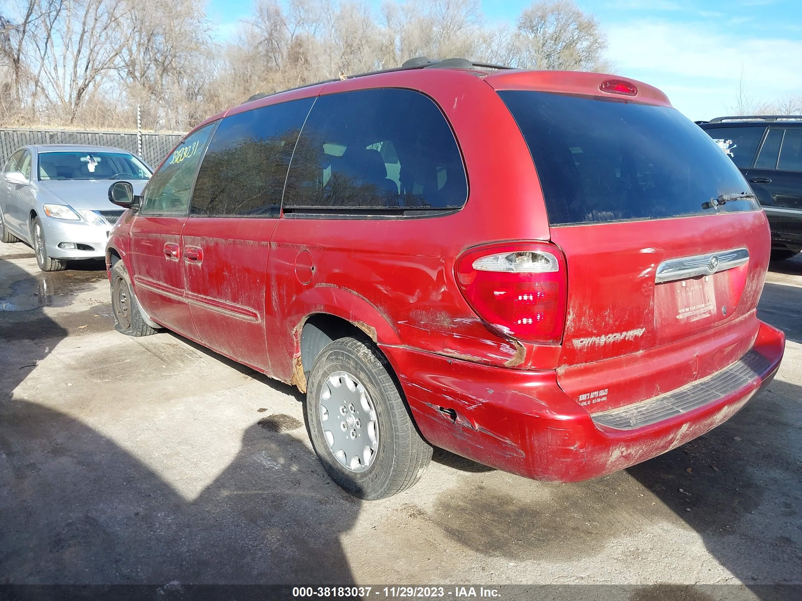 Photo 5 VIN: 2C8GP24R73R295461 - CHRYSLER TOWN & COUNTRY 