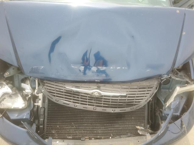 Photo 11 VIN: 2C8GP54L02R714259 - CHRYSLER TOWN & COU 