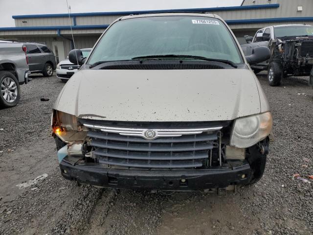 Photo 4 VIN: 2C8GP54L55R489180 - CHRYSLER MINIVAN 