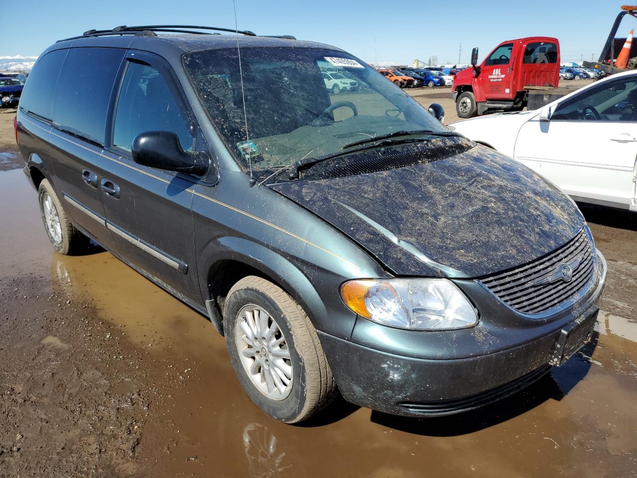 Photo 3 VIN: 2C8GP54L64R576567 - CHRYSLER TOWN & COUNTRY 