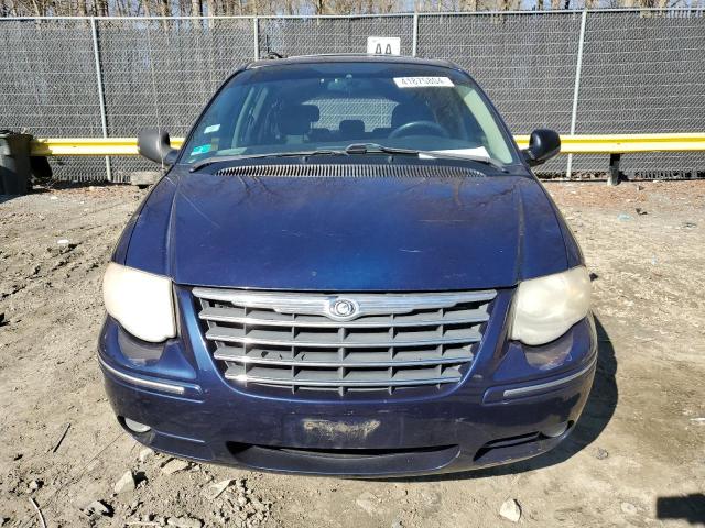 Photo 4 VIN: 2C8GP64L05R542373 - CHRYSLER MINIVAN 