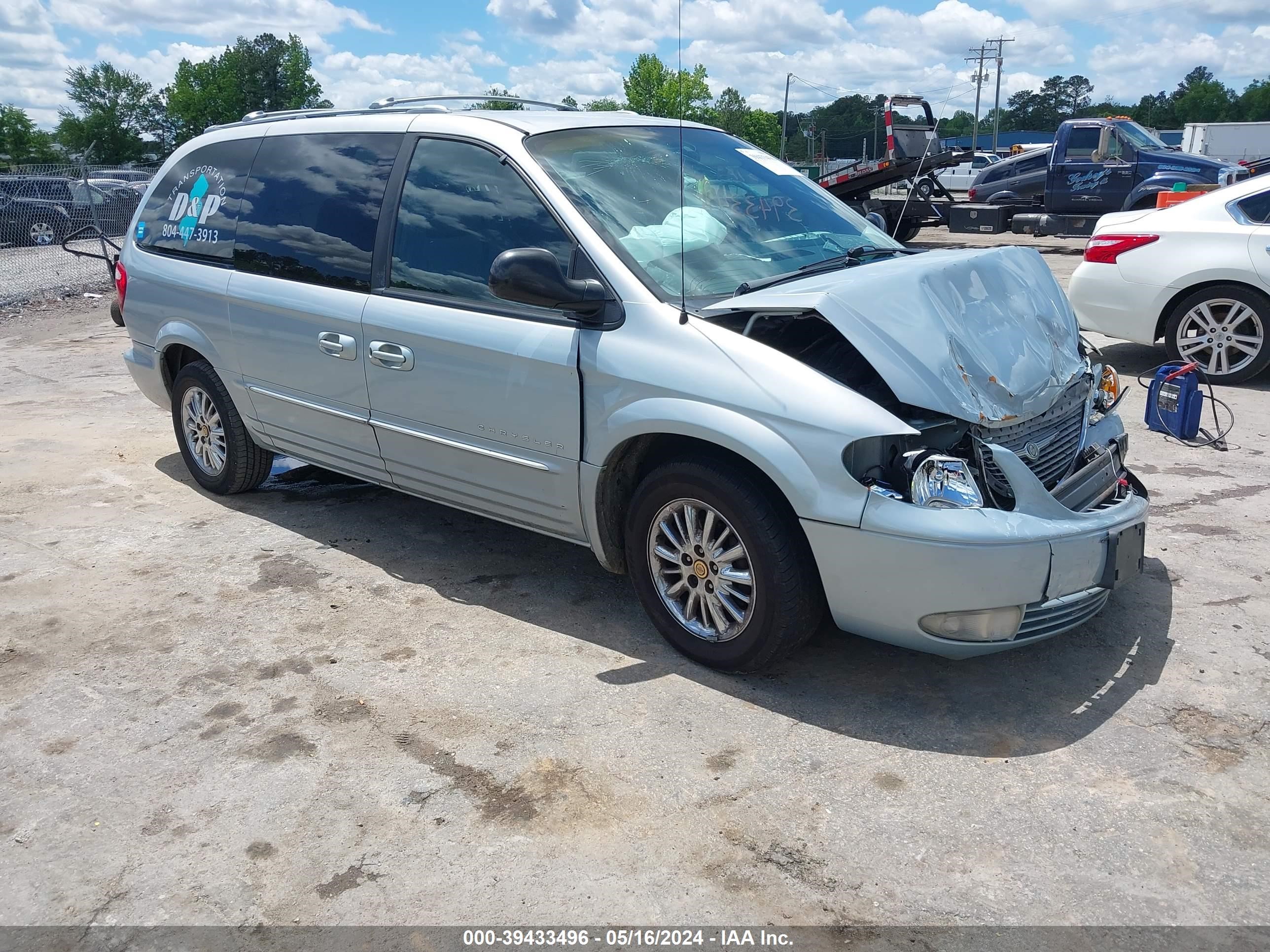 Photo 0 VIN: 2C8GP64L11R356027 - CHRYSLER TOWN & COUNTRY 