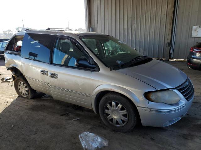 Photo 3 VIN: 2C8GP64L75R278228 - CHRYSLER MINIVAN 