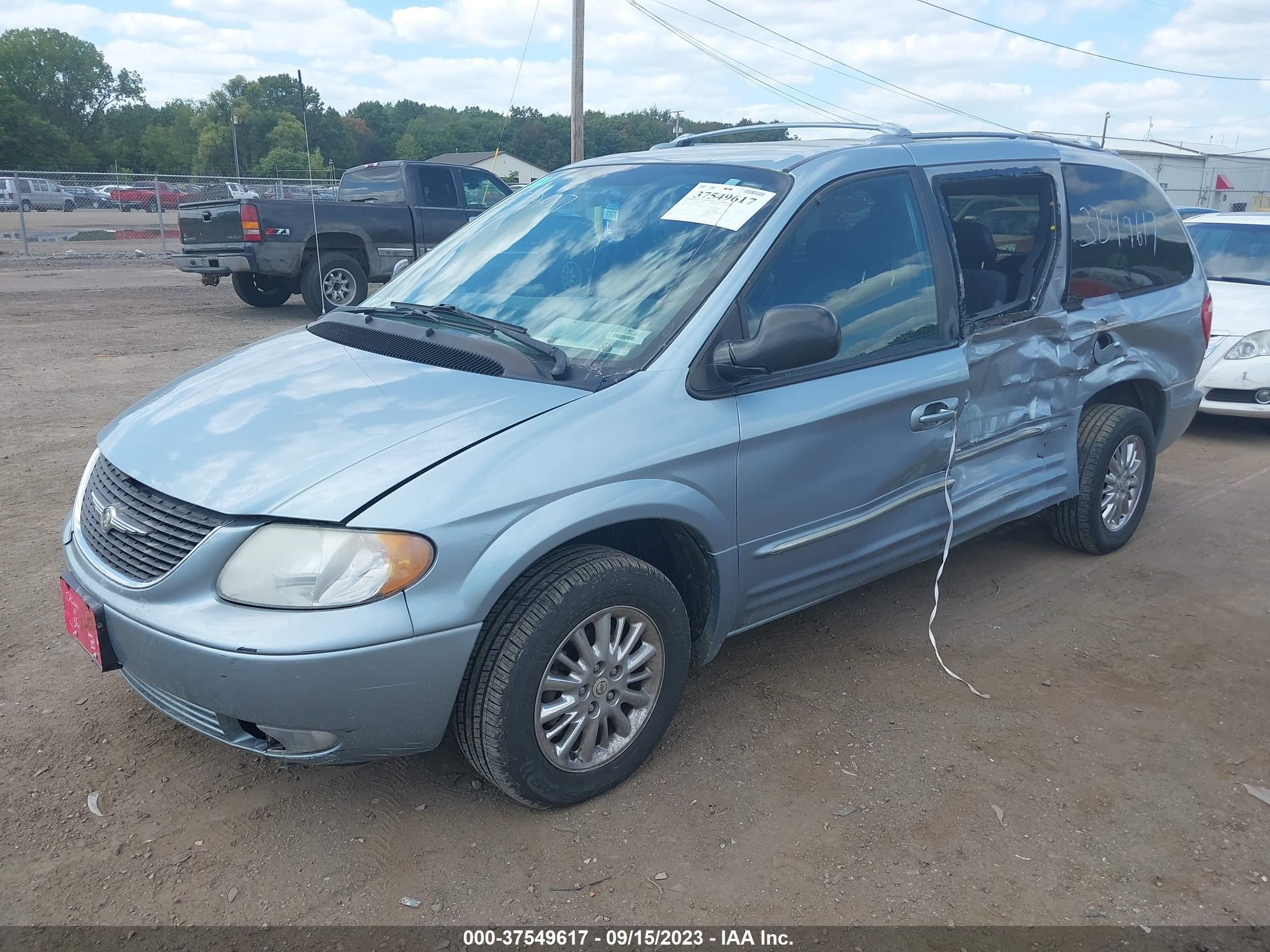 Photo 1 VIN: 2C8GP64L93R159660 - CHRYSLER TOWN & COUNTRY 