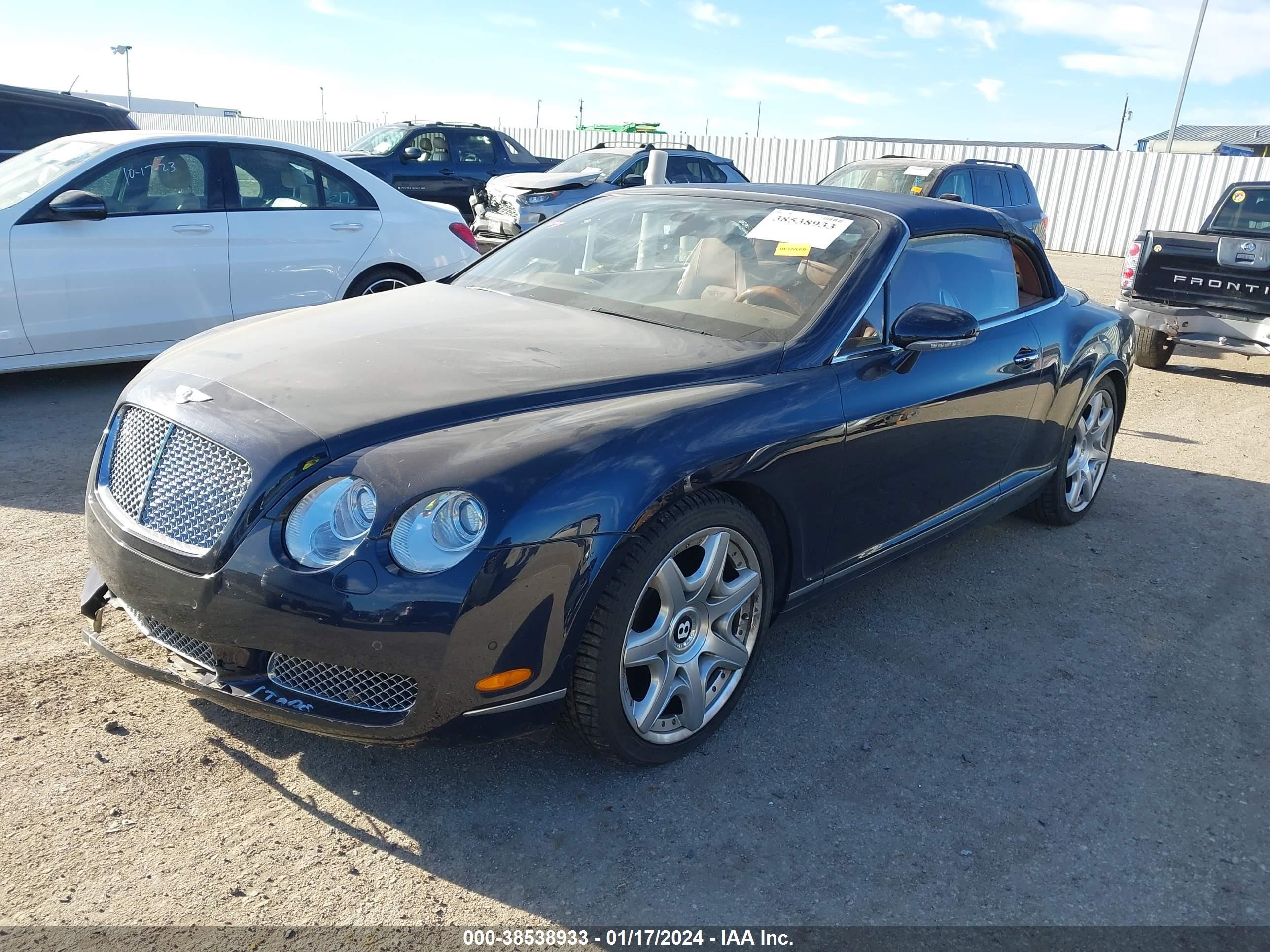 Photo 1 VIN: 2CBDR33W28C056317 - BENTLEY CONTINENTAL 