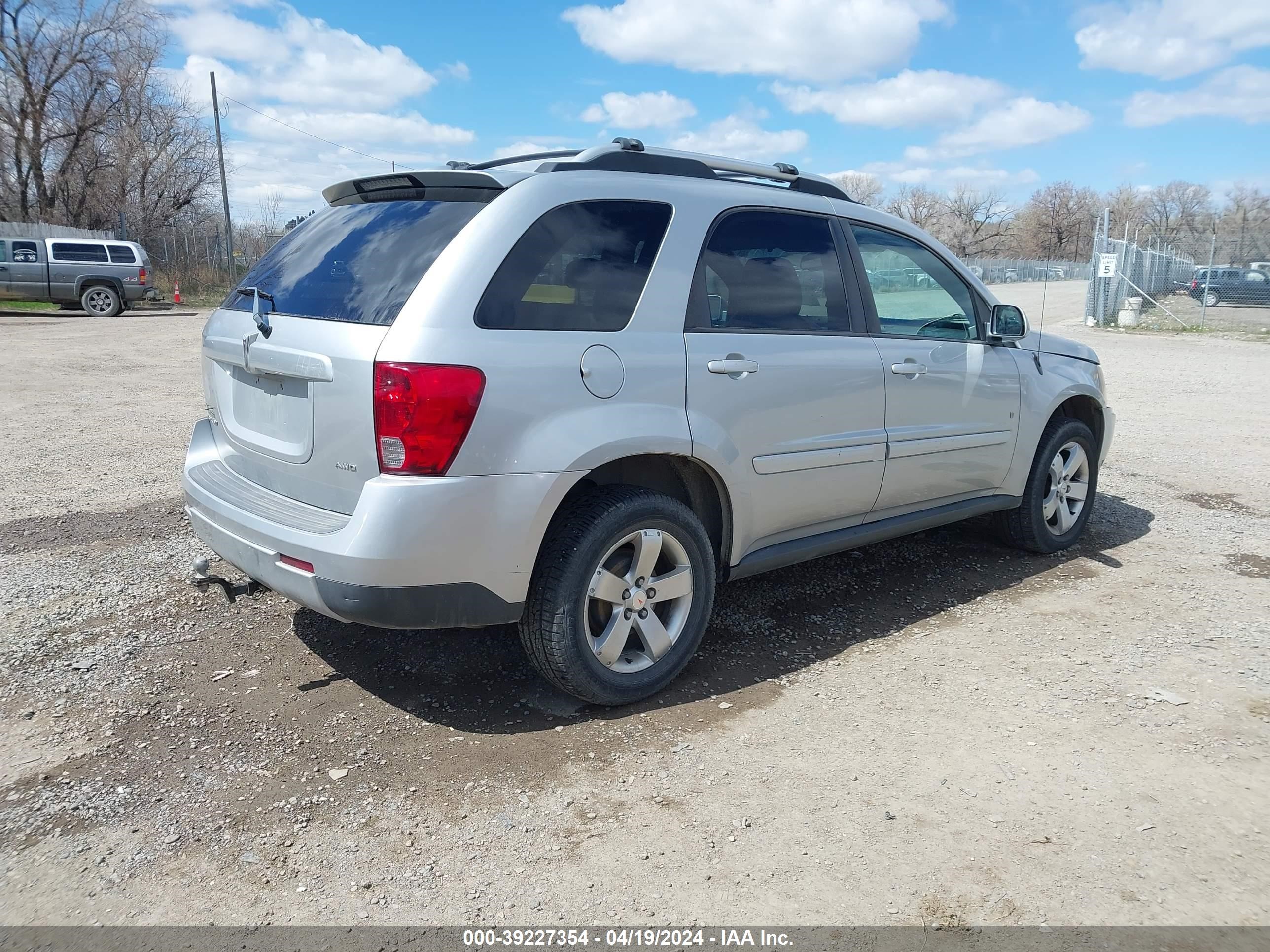 Photo 3 VIN: 2CKDL73F166018520 - PONTIAC TORRENT 