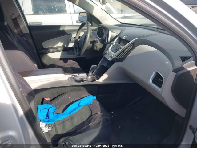 Photo 4 VIN: 2CNALBEW5A6413573 - CHEVROLET EQUINOX 