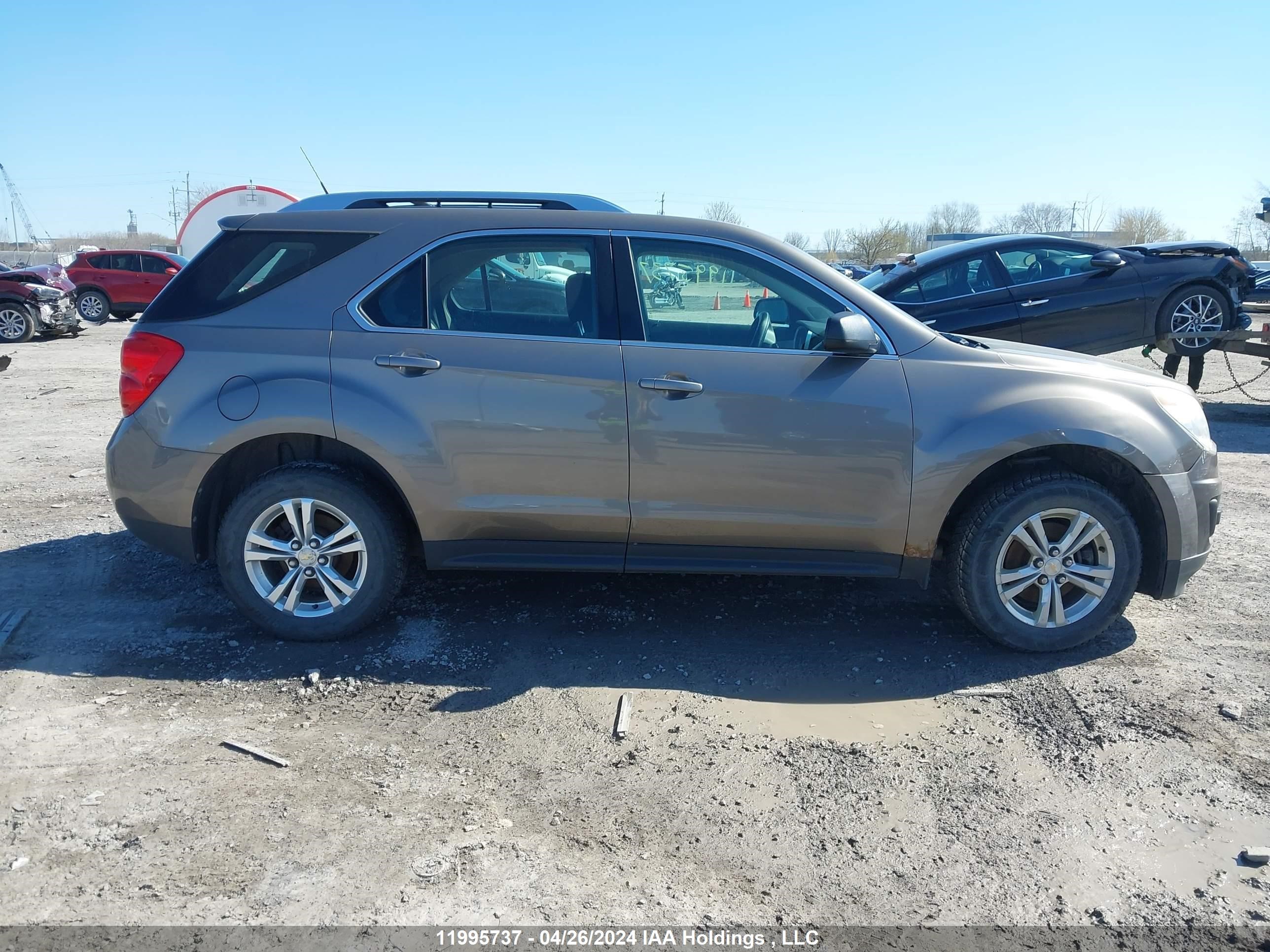 Photo 12 VIN: 2CNALBEWXA6329782 - CHEVROLET EQUINOX 