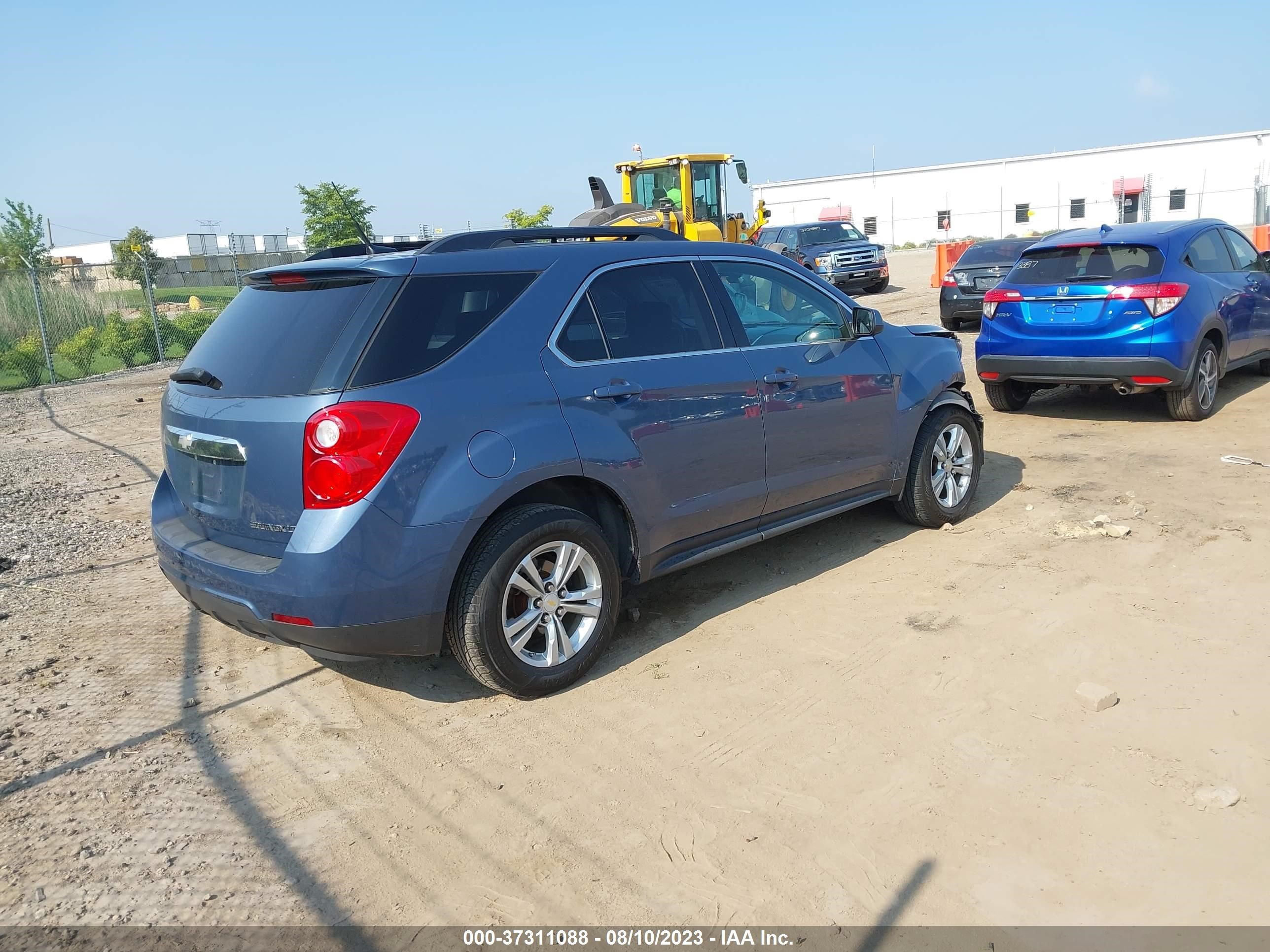 Photo 3 VIN: 2CNALDEC0B6253315 - CHEVROLET EQUINOX 