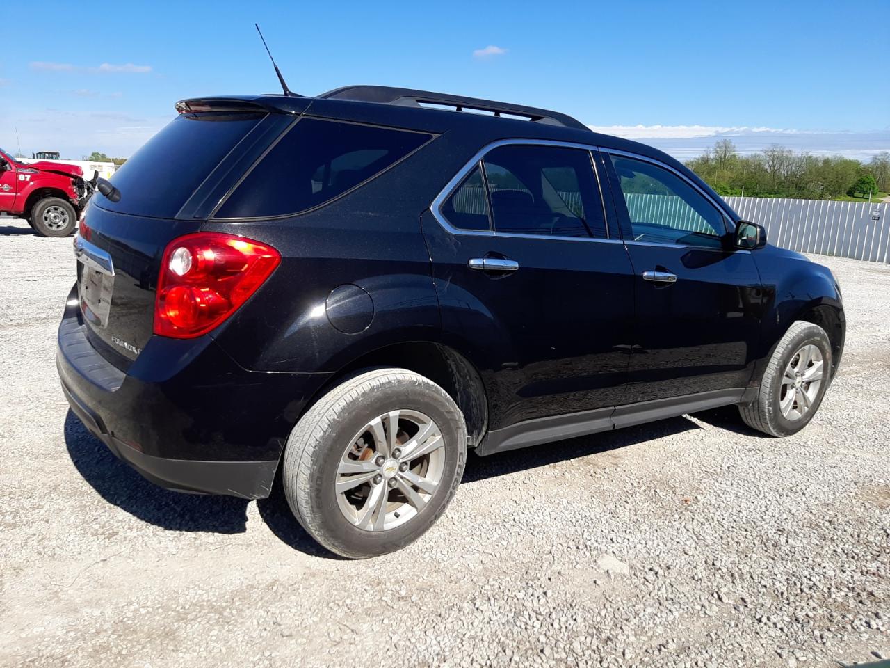 Photo 2 VIN: 2CNALDEC3B6294148 - CHEVROLET EQUINOX 