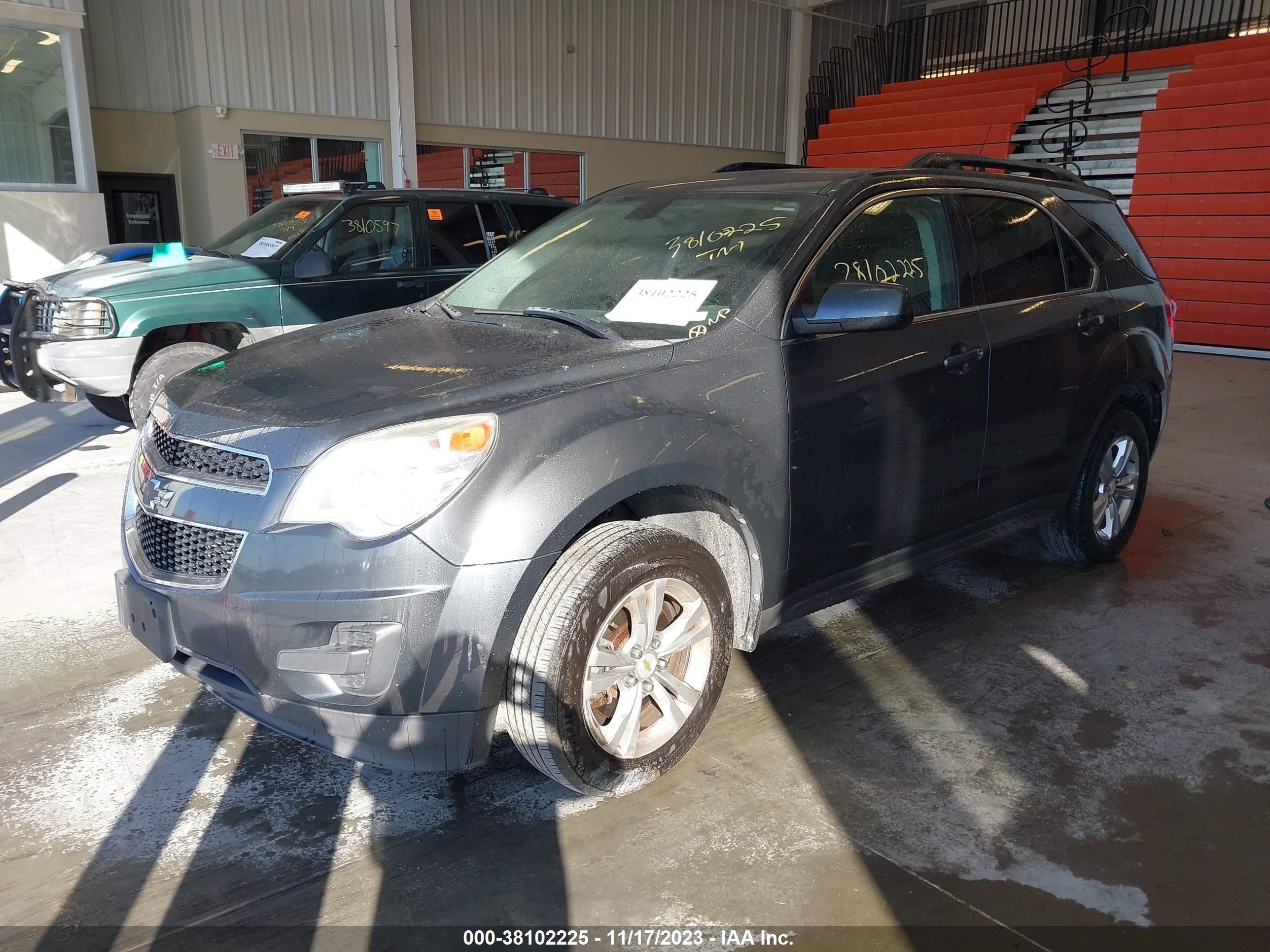 Photo 1 VIN: 2CNALDECXB6213372 - CHEVROLET EQUINOX 