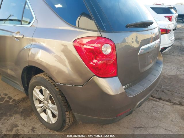 Photo 5 VIN: 2CNALDEW4A6356763 - CHEVROLET EQUINOX 