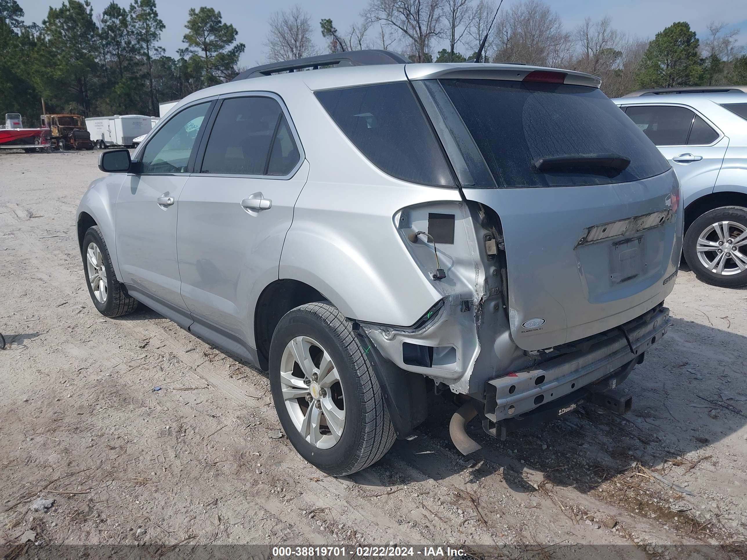 Photo 2 VIN: 2CNALDEW6A6345084 - CHEVROLET EQUINOX 