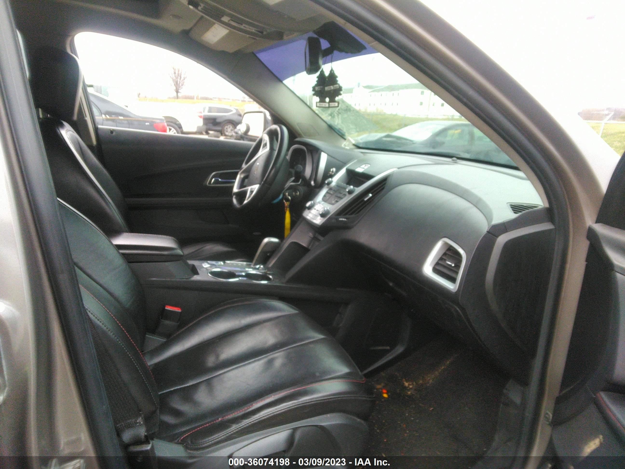 Photo 4 VIN: 2CNALFEC8B6475001 - CHEVROLET EQUINOX 