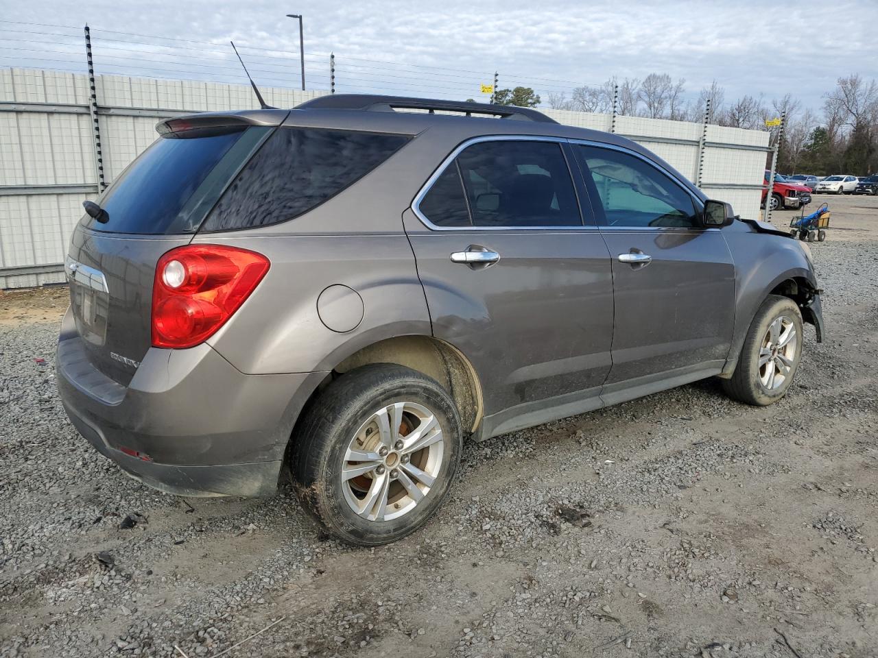 Photo 2 VIN: 2CNALPEC1B6354137 - CHEVROLET EQUINOX 