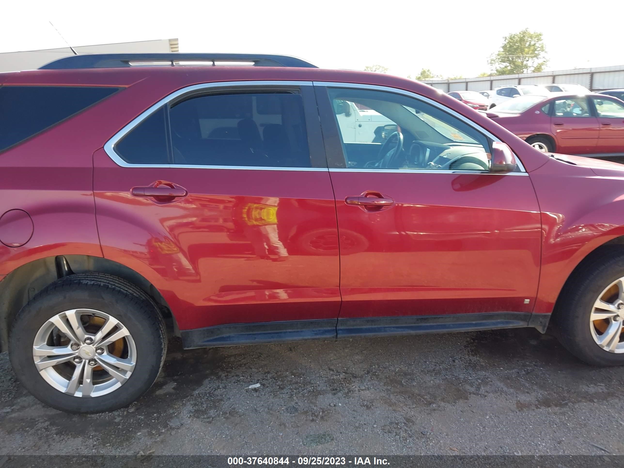 Photo 12 VIN: 2CNALPEW5A6217310 - CHEVROLET EQUINOX 