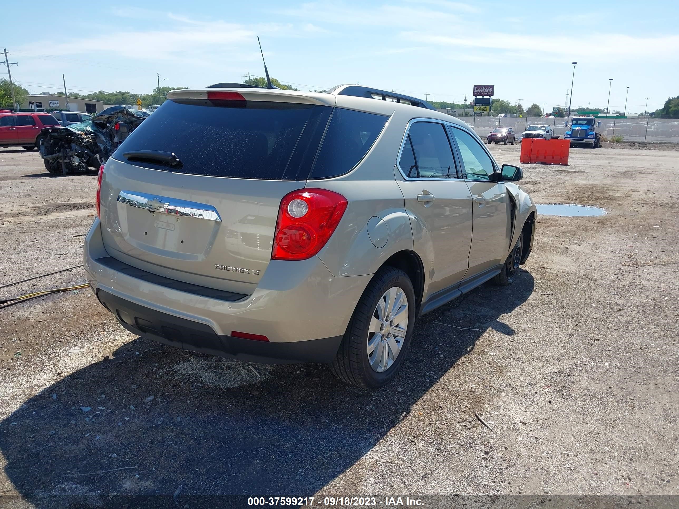 Photo 3 VIN: 2CNALPEW6A6364283 - CHEVROLET EQUINOX 