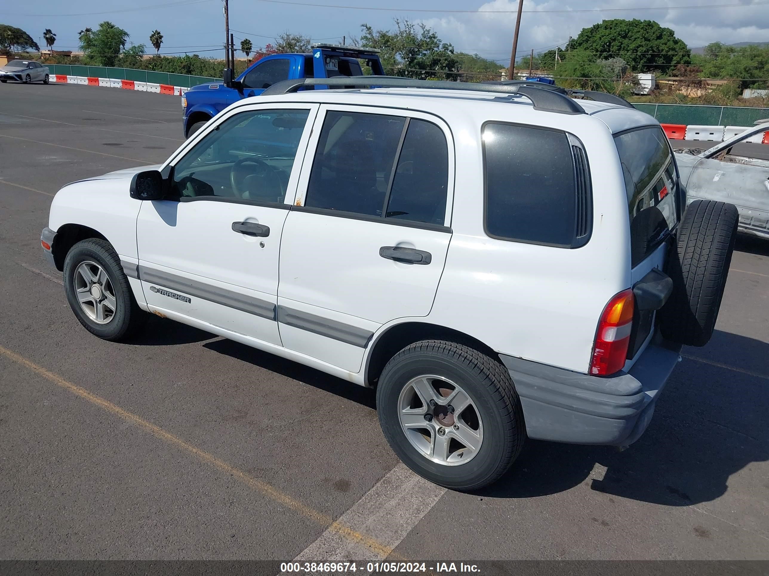 Photo 2 VIN: 2CNBE134846901978 - CHEVROLET TRACKER 