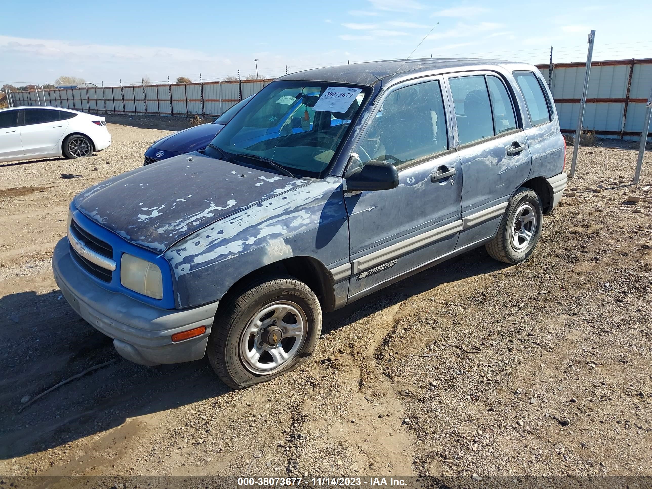 Photo 1 VIN: 2CNBE13C3Y6936019 - CHEVROLET TRACKER 