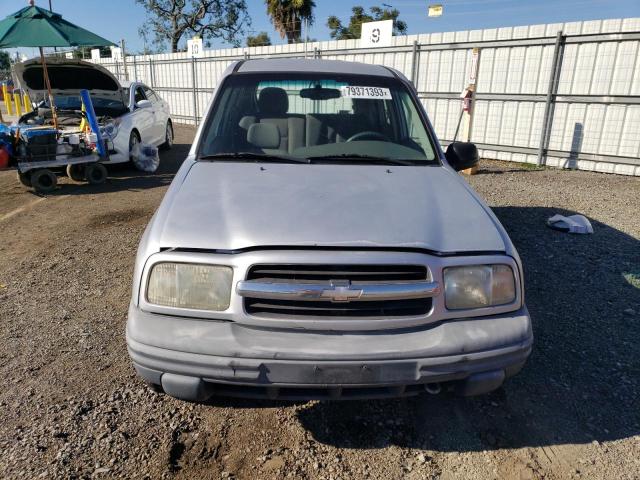 Photo 4 VIN: 2CNBE13C8Y6957514 - CHEVROLET TRACKER 