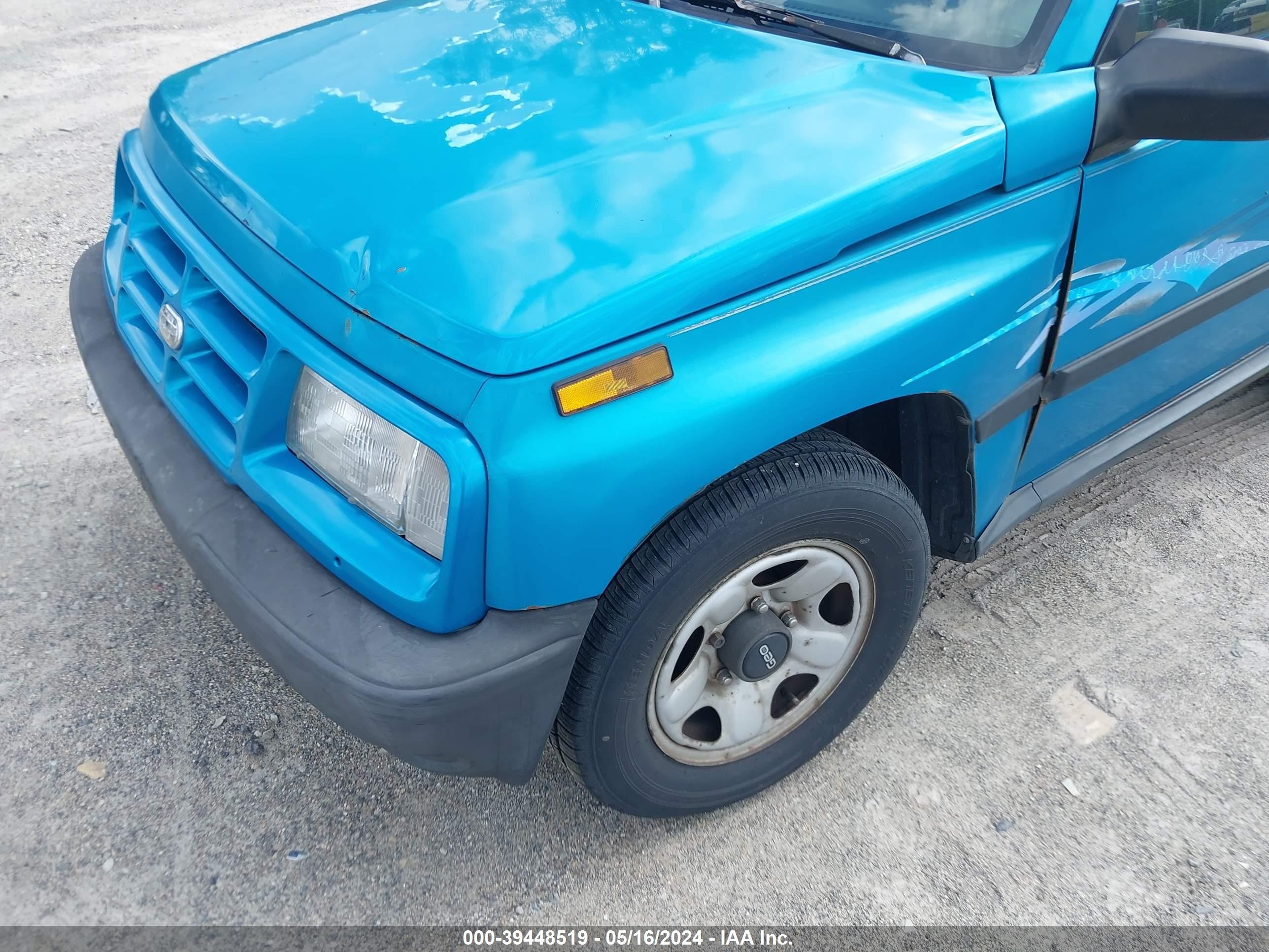 Photo 5 VIN: 2CNBE1866V6901909 - GEO TRACKER 