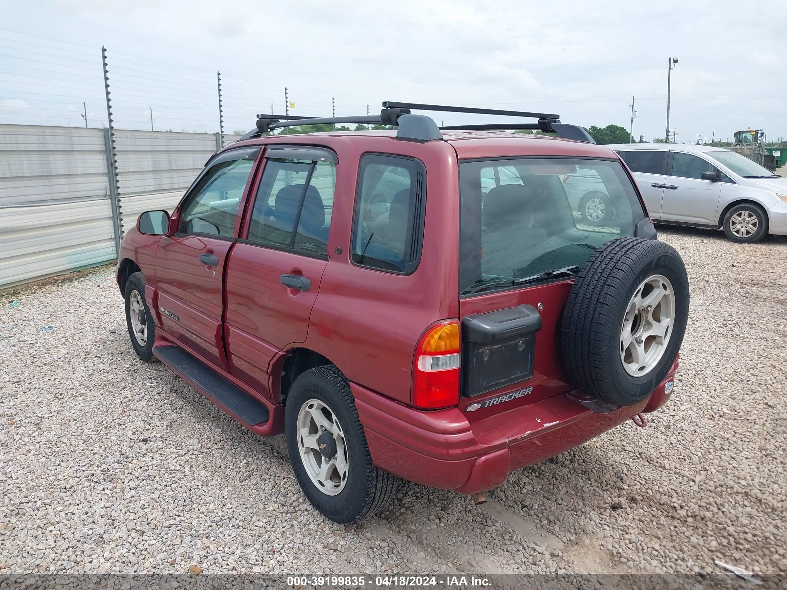 Photo 2 VIN: 2CNBE634416928104 - CHEVROLET TRACKER 