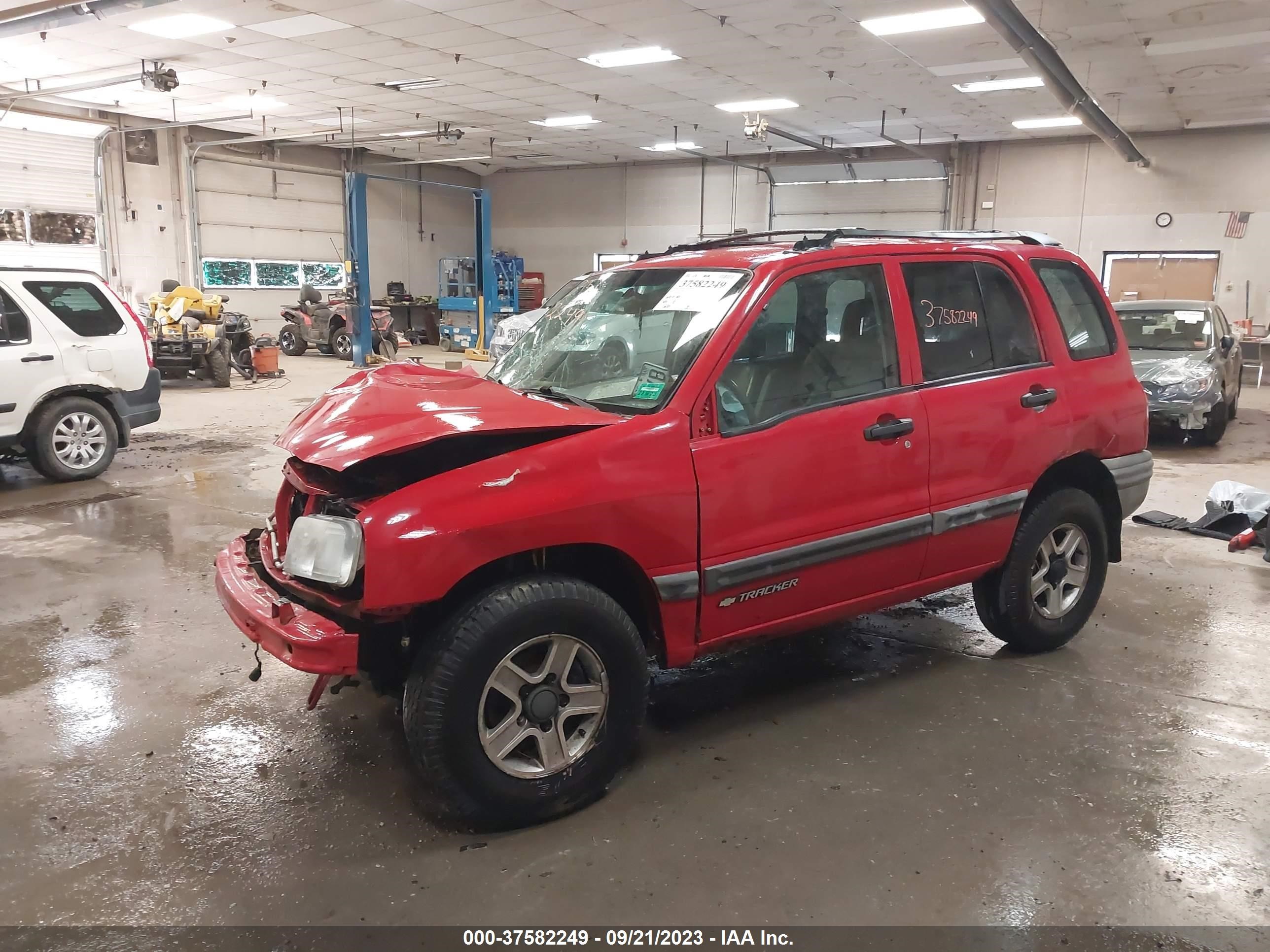 Photo 1 VIN: 2CNBJ134X46916848 - CHEVROLET TRACKER 