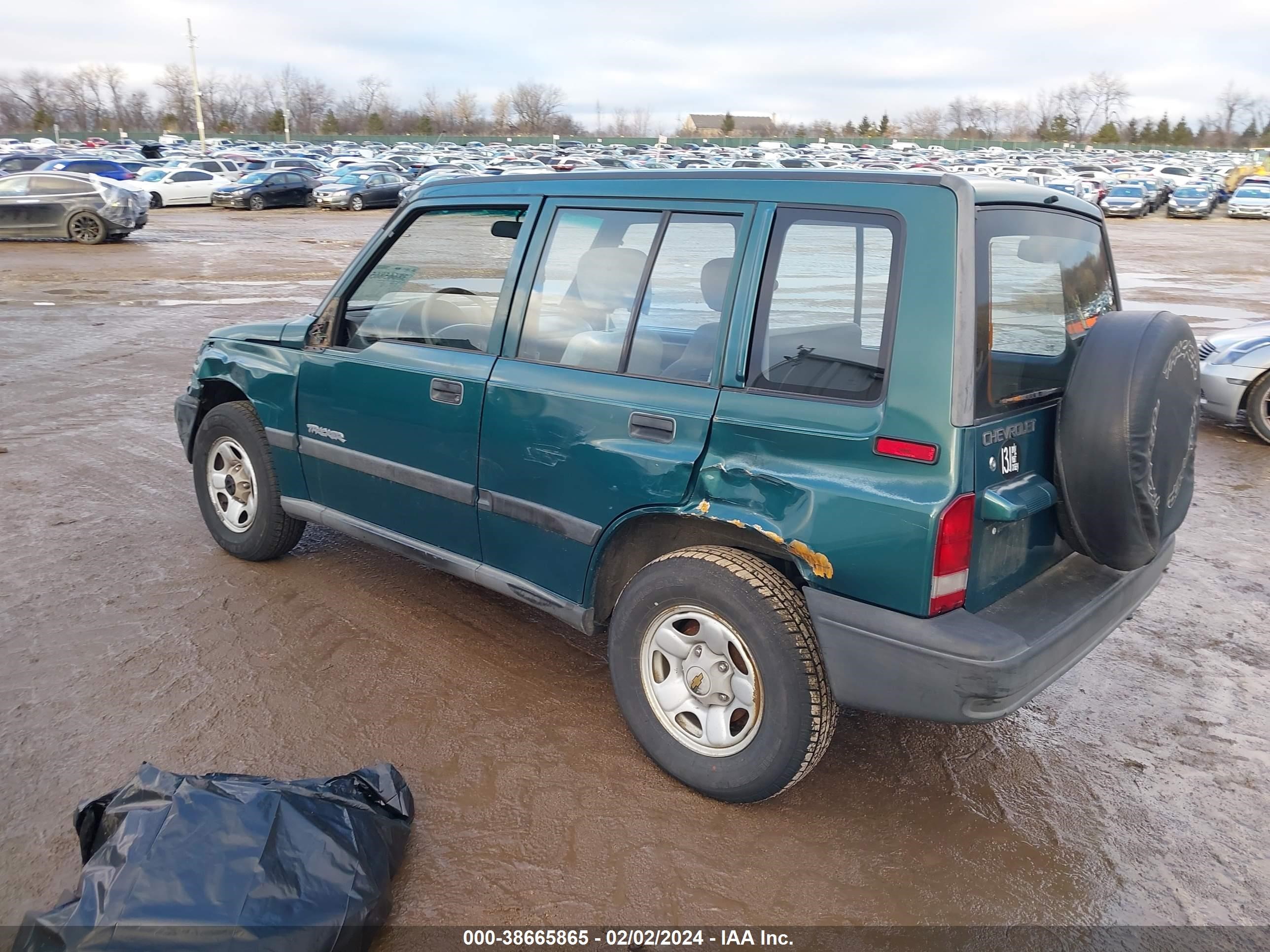 Photo 2 VIN: 2CNBJ1362W6917481 - CHEVROLET TRACKER 