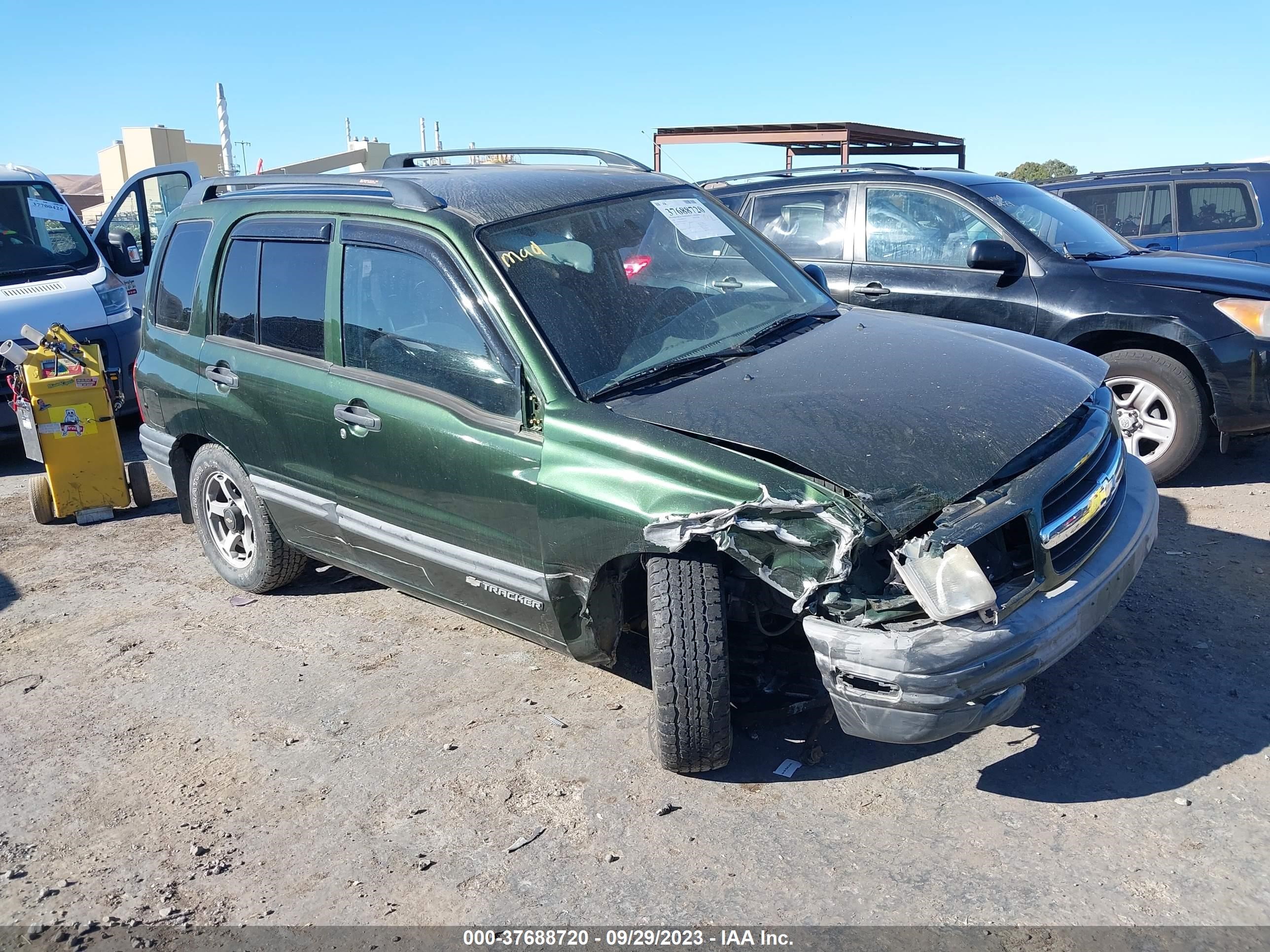 Photo 5 VIN: 2CNBJ13C4Y6956209 - CHEVROLET TRACKER 