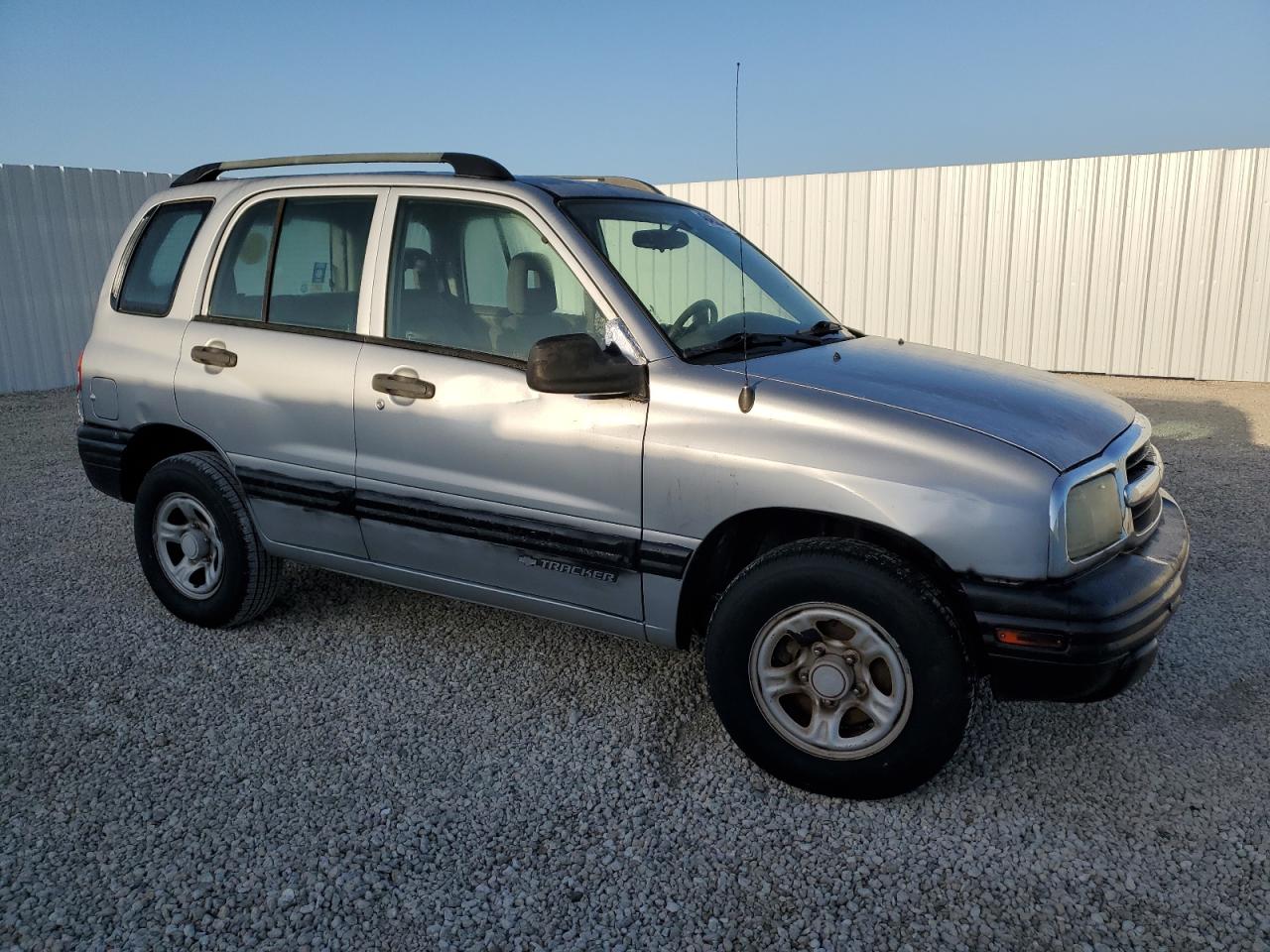 Photo 3 VIN: 2CNBJ13C536950279 - CHEVROLET TRACKER 