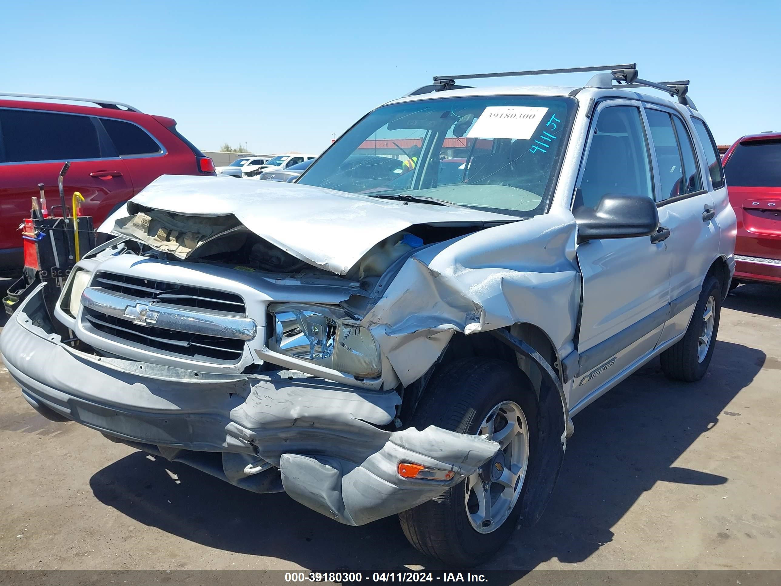 Photo 5 VIN: 2CNBJ13C8X6911420 - CHEVROLET TRACKER 