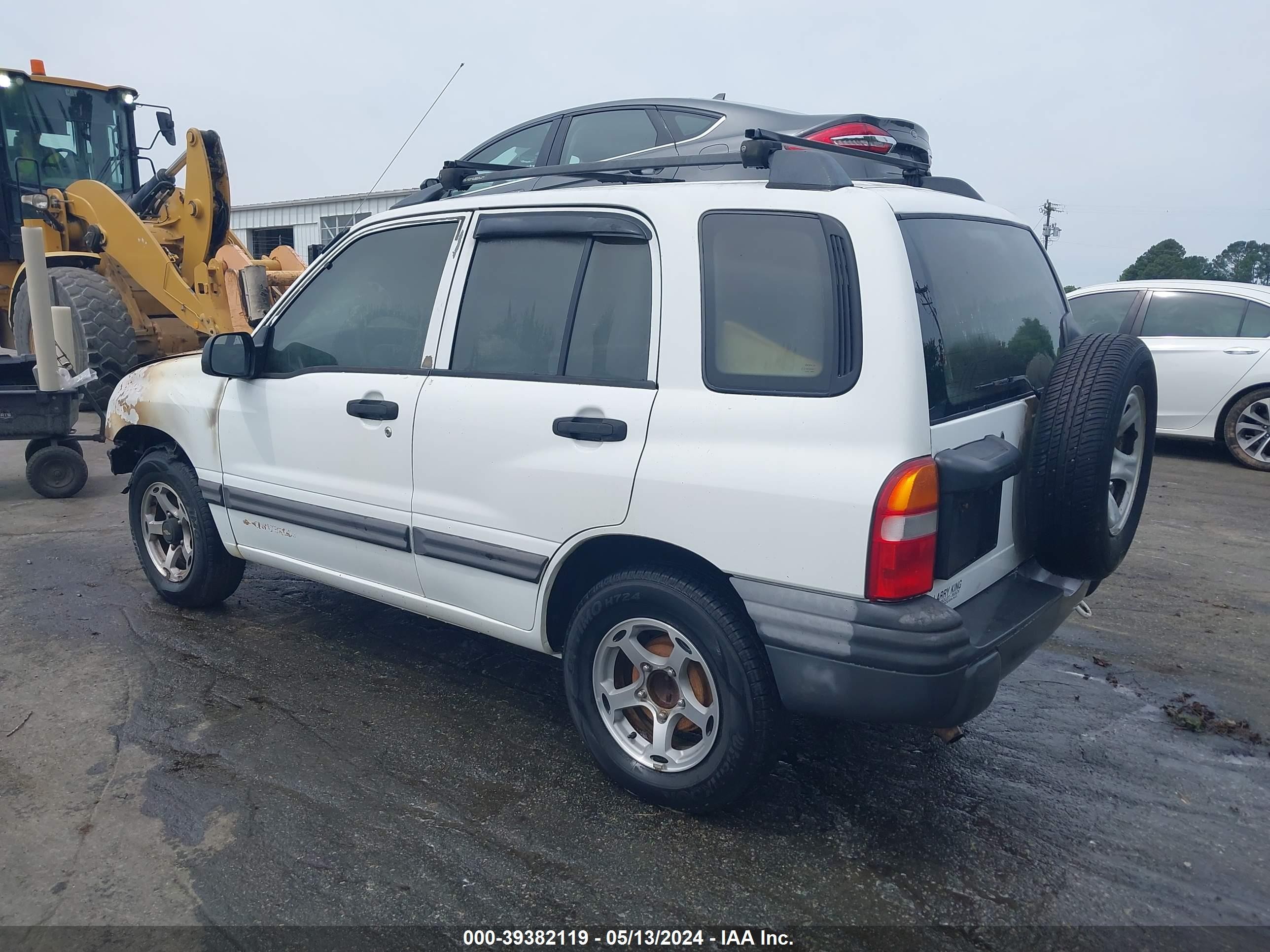 Photo 2 VIN: 2CNBJ13C9Y6917955 - CHEVROLET TRACKER 